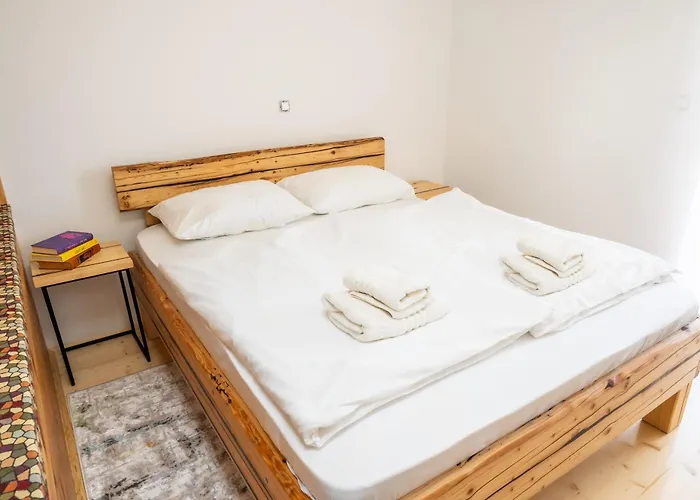 アパート Island *